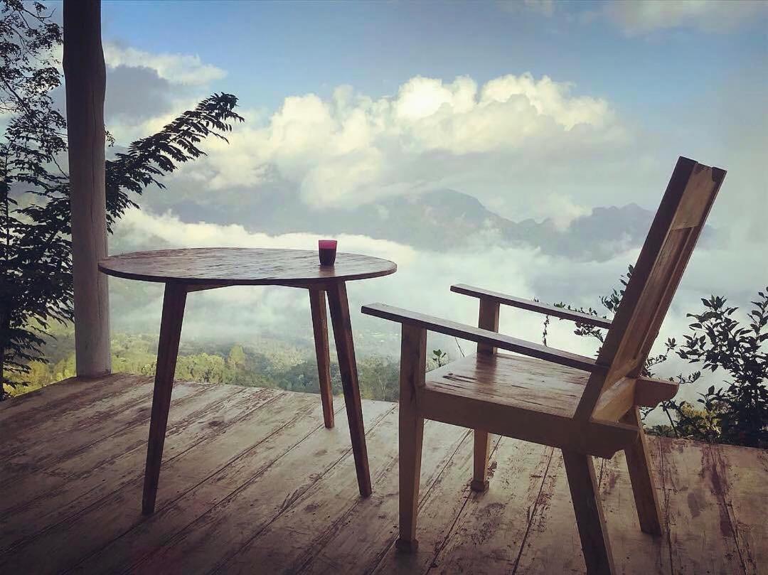 Manulalu Jungle Hotel Bajawa Kültér fotó